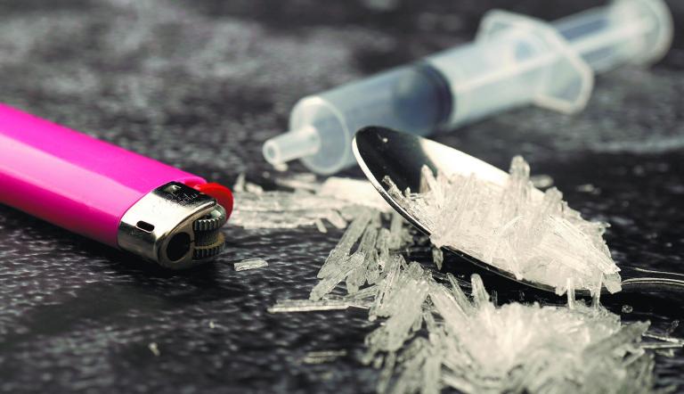De acuerdo con la ONU, México destaca por producir drogas sintéticas como el fentanilo y las metanfetaminas. Foto: Shutterstock