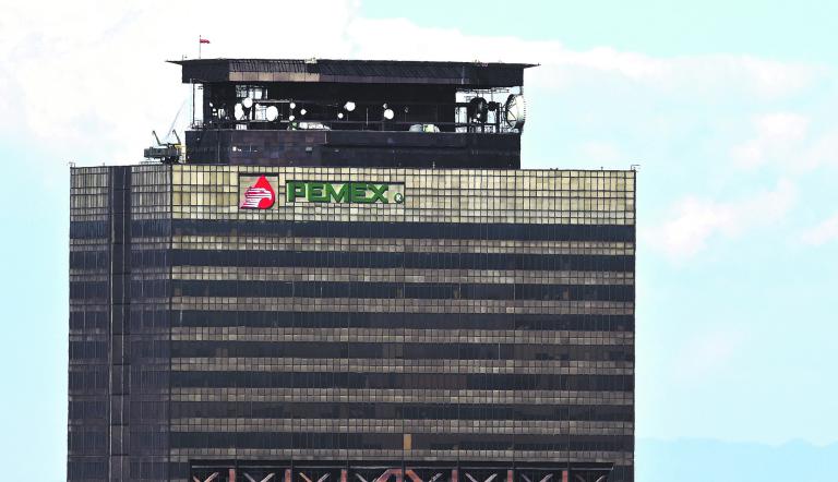 La política de apoyos a Pemex mediante la reducción de su carga fiscal fue implementada desde el sexenio pasado.