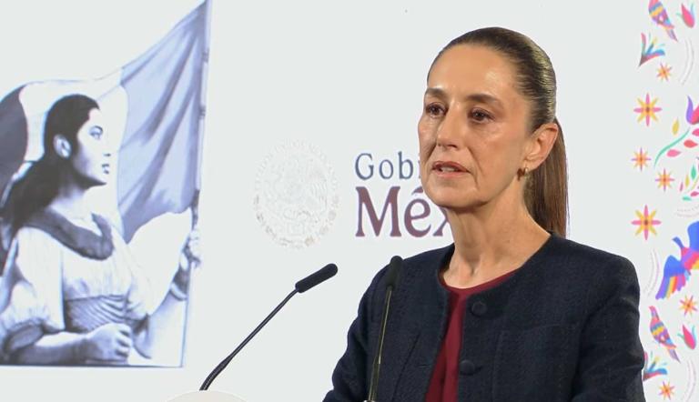 La presidenta, Claudia Sheinbaum, dijo la mañana de este viernes que México tiene un plan en caso de que el presidente electo de Estados Unidos, Donald Trump, impusiera aranceles al crudo que se exporta desde el país.

Para más información del tema, visita: https://www.eleconomista.com.mx/mercados/sheinbaum-confirma-plan-exportaciones-petroleras-trump-impone-aranceles-crudo-20241129-736276.html

¡Síguenos en nuestras redes sociales para mantenerte informado!

Twitter: https://twitter.com/eleconomista 
Facebook: https://www.facebook.com/ElEconomista.mx
Instagram: https://www.instagram.com/eleconomistamx
LinkedIn: https://www.linkedin.com/company/el-economista/

#ElEconomista #EETV