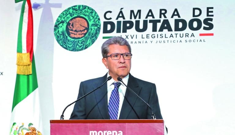 El líder parlamentario de Morena, Ricardo Monreal, indicó que no habrá un periodo extraordinario para votar la minuta.