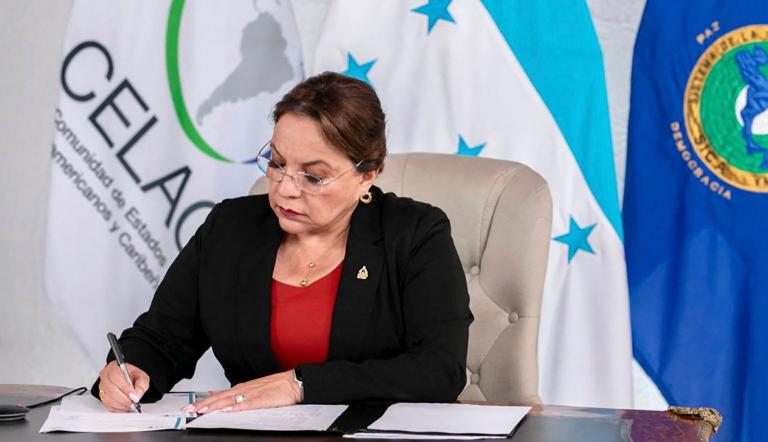 Xiomara Castro, presidenta de Honduras y presidenta Pro Tempore de la Comunidad de Estados Latinoamericanos y Caribeños (CELAC).