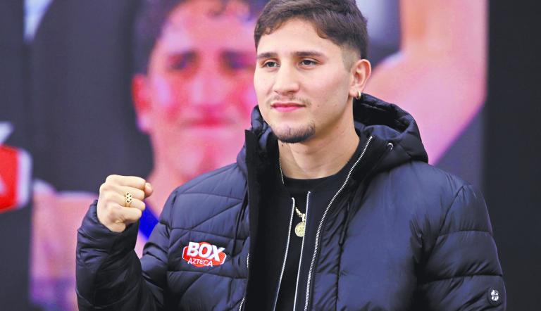 El boxeador y medallista de plata en Paris 2024, Marcó Verde, anuncia su incursión al boxeo profesional, de la mano del entrenador y mánager Eddy Reynoso.