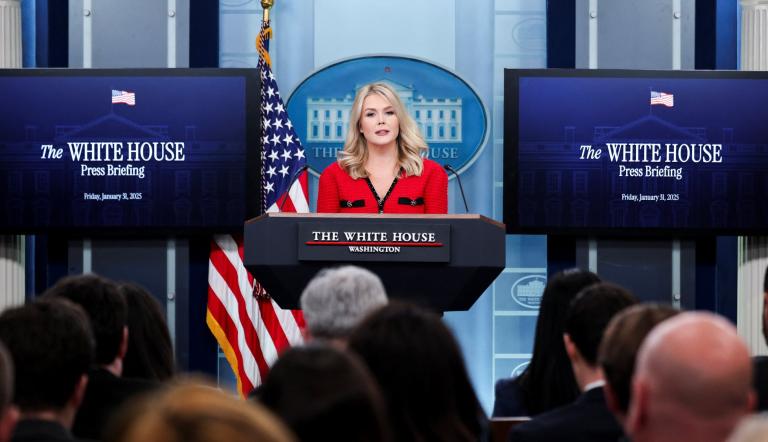Karoline Leavitt, vocera de la Casa Blanca