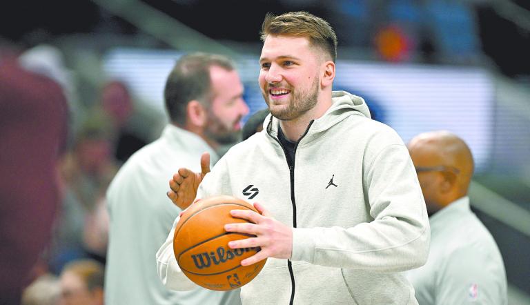 Luka Doncic es el más reciente fichaje de los Lakers.