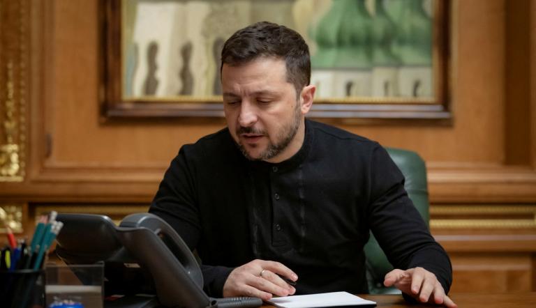 Zelenski también ha explicado que insistió a Trump en que es una prioridad absoluta para Ucrania que sus socios ofrezcan verdaderas garantías de seguridad