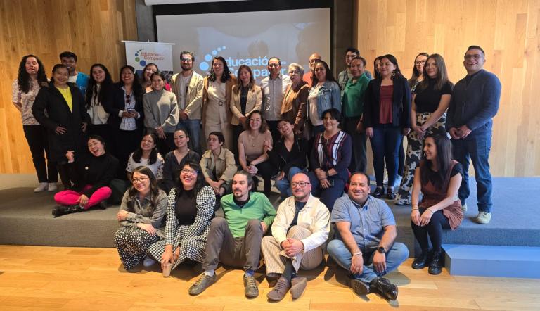 Docentes y líderes educativos de preescolar y primaria del taller "Evolución y juego".