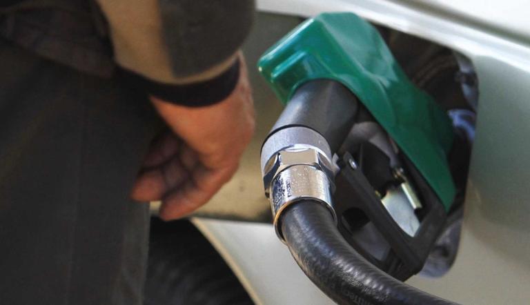 Ante reclamos de la industria gasolinera estadounidense, la presidenta Claudia Sheinbaum dijo este lunes que las acciones gubernamentales en materia energética no contradicen al Tratado de Libre Comercio entre Estados Unidos, Canadá y México.
Para más información del tema, visita: https://www.eleconomista.com.mx
¡Síguenos en nuestras redes sociales para mantenerte informado!
Twitter: https://twitter.com/eleconomista
Facebook: https://www.facebook.com/ElEconomista.mx
Instagram: https://www.instagram.com/eleconomistamx
LinkedIn: https://www.linkedin.com/company/el-economista/
#ElEconomista #EETV