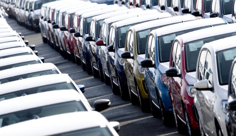 Volkswagen, Stellantis, otros 13 fabricantes de autos y su asociación automovilística fueron multados el martes con un total de 458 millones de euros (495 millones de dólares) por los reguladores antimonopolio de la Unión Europea por participar en un cártel de reciclaje.
Para más información del tema, visita: https://www.eleconomista.com.mx/empresas/ue-impone-millonarias-multas-volkswagen-14-fabricantes-cartel-reciclaje-autos-20250401-752977.html
¡Síguenos en nuestras redes sociales para mantenerte informado!
Twitter: https://twitter.com/eleconomista
Facebook: https://www.facebook.com/ElEconomista.mx
Instagram: https://www.instagram.com/eleconomistamx
LinkedIn: https://www.linkedin.com/company/el-economista/
#ElEconomista #EETV