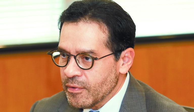 Hoy tenemos un sistema financiero que está replegado en un mercado que ha sido muy lucrativo, que es el crédito al consumo, en cambio el crédito para actividades productivas son créditos donde se requiere hacer una mayor revisión y seguimiento..