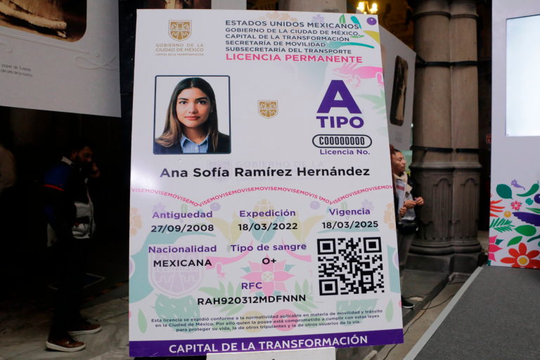 El Gobierno de la Ciudad de México estima emitir entre 800,000 y 1 millón de licencias durante el primer año.