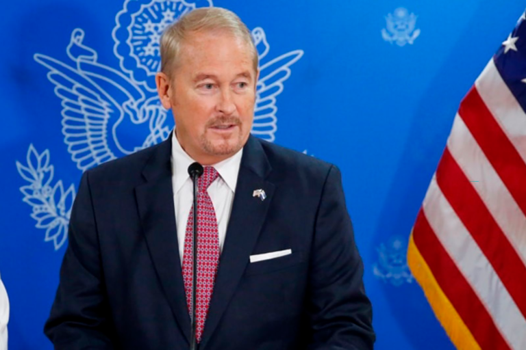 Trump propuso a Roland Douglas Johnson para ser embajador de Estados Unidos en México.