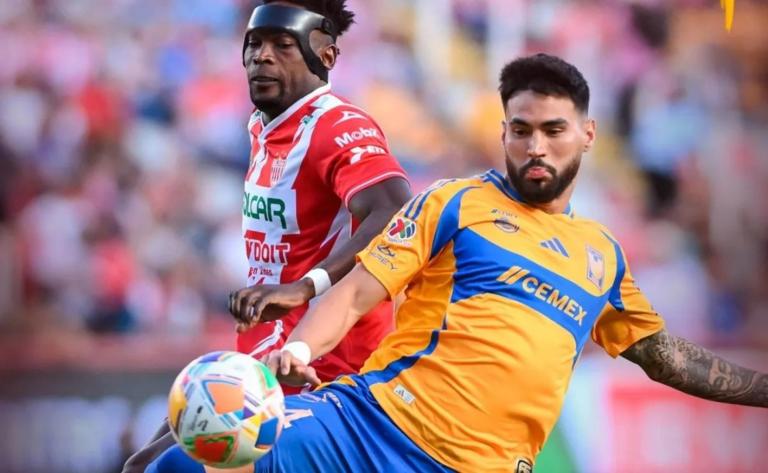 Necaxa vs Tigres.