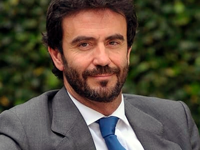 Juan Carlos Martínez Lázaro.