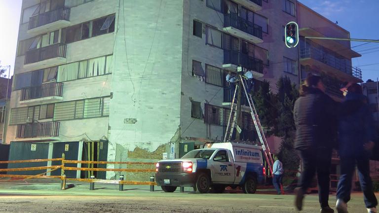 Edificio en Morena y rebsamen Foto Fernando Villa del �ngel terremoto 2017