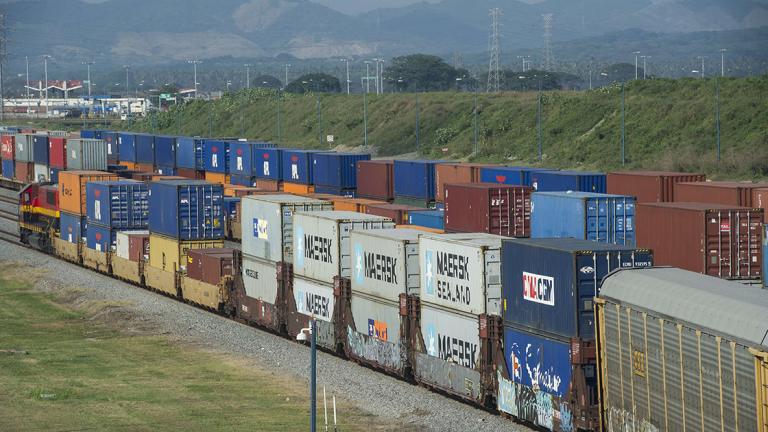 TO GO WITH AFP STORY BY LAURENT THOMETContainers of import and export trade at the Lazaro Cardenas port, one of the biggest of the country, in Michoacan state, Mexico on December 02, 2013. AFP PHOTO/OMAR TORRES