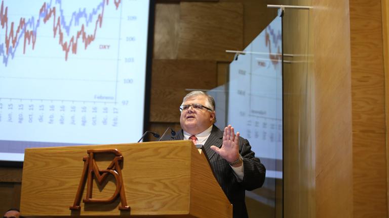 AGUSTÍN CARSTENS.