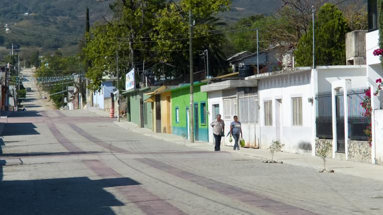 ASPECTOS Y PAISAJES DE LA COMUNIDAD DE AGUA ZARCA EN EL MPIO. DE LANDA DE MATAMOROS. - ASPECTOS DEL PUEBLO DE PURISIMA DE ARISTA EN EL MPIO. DE ARROYO SECO EN LA SIERRA GORDA DE QRO.