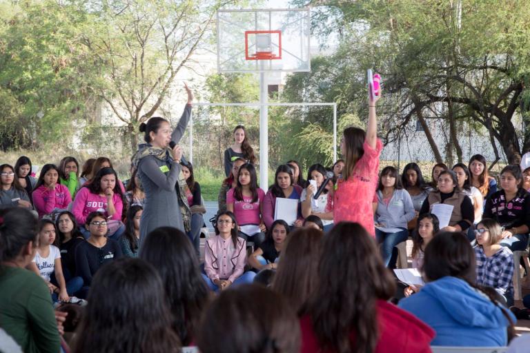 Taller de Reto4Mil para adolescentes.  Foto: Cortesía