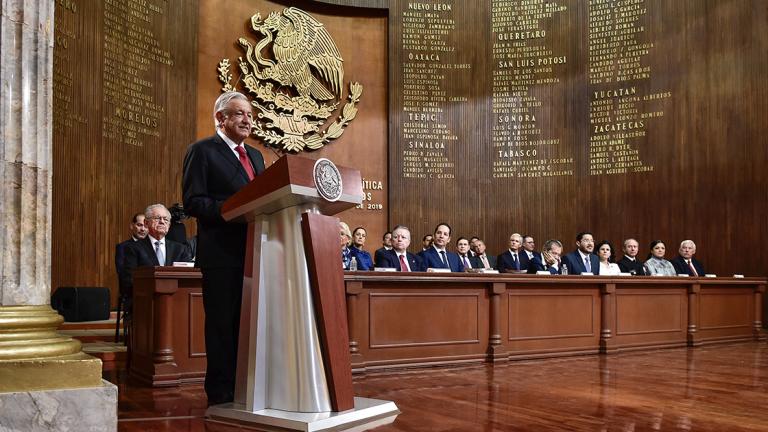 Â©GOBIERNO DE LA REPÃöBLICA /CUARTOSCURO.COM - QUERÃ‰TARO, QUERÃ‰TARO, 05FEBRERO2019.- El Presidente de MÃ©xico AndrÃ©s Manuel LÃ³pez Obrador, encabezÃ³ la ceremonia de aniversario de la ConmemoraciÃ³n de la PromulgaciÃ³n de la ConstituciÃ³n de 1917, realizada en el  Teatro de la RepÃºblica, de esta entidad.FOTO: GOBIERNO DE LA REPÃöBLICA /CUARTOSCURO.COM