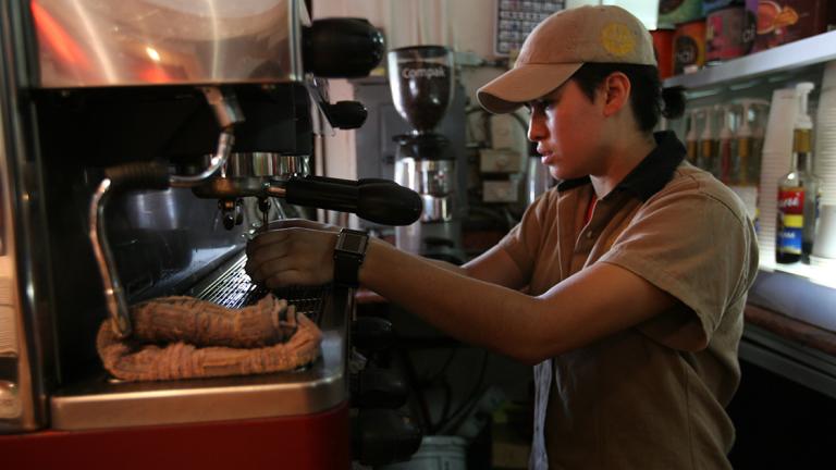 ETRUSCA - EN IMAGEN ASPECTOS DE LA CAFETERIA ETRUSCA  UBICADO EN LA COLONIA ROMA EN LA CALLE DE DURANGO280