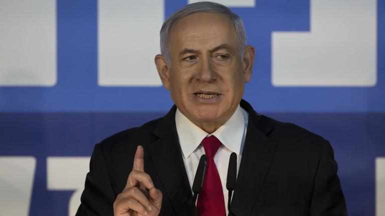 Benjamin Netanyahu - Israeli Prime Minister Benjamin Netanyahu gestures as he delivers a statement at the Prime Minister