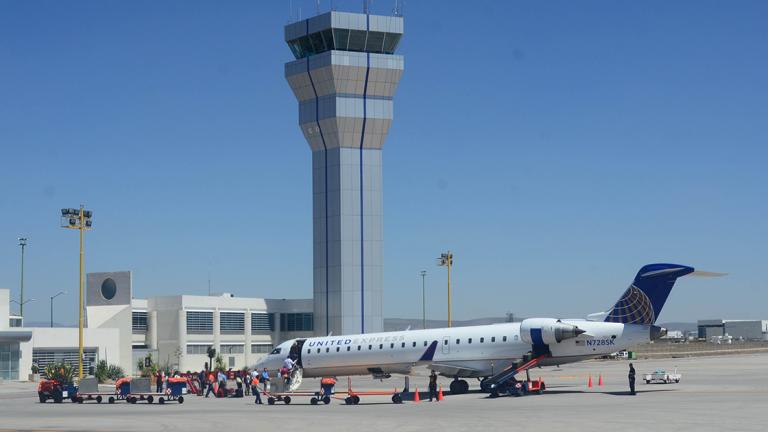 QUERETARO,QRO 21.04.14 ASPECTOS AEROPUERTO INTERCONTINENTAL DE QUERETARO.