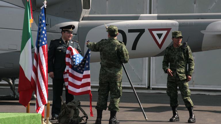 ENTREGA - ENTREGA DE 5 HELICOPTEROS BELL-412 EN EL MARCO DE LA INICIATIVA MERIDA.