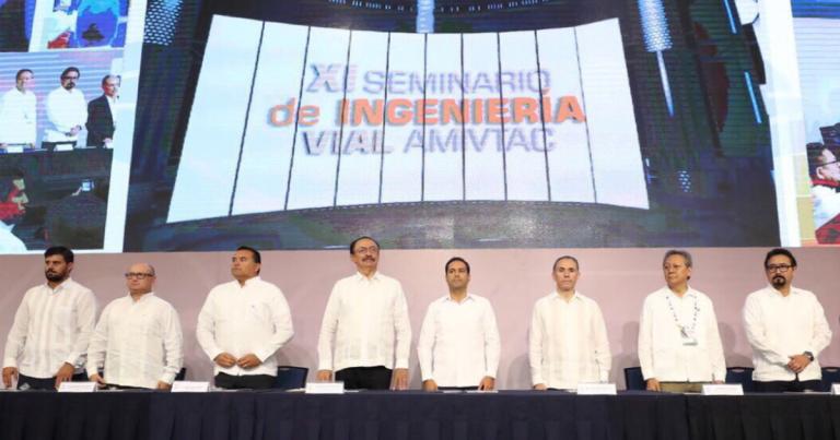 Inauguración del XI Seminario de Ingeniería Vial. Foto EE: Cortesía Mauricio Vila / Twitter @MauVila