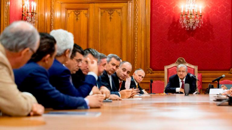 El presidente Andrés Manuel López Obrador se reunió con empresarios en Palacio Nacional. Foto: Twitter.com/lopezobrador_