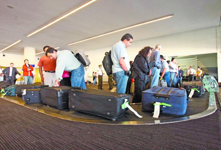 En lo que va del año, las aerolíneas llamadas de bajo costo han sido líderes absolutos en crecimiento de pasajeros transportados. Foto EE: Hugo Salazar