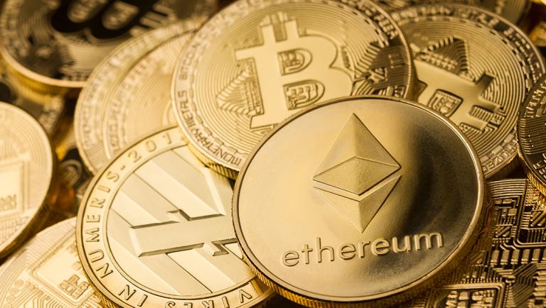 En lo que va de 2020 son pocos los activos que superan en rendimiento a bitcoin. Foto: Shutterstock