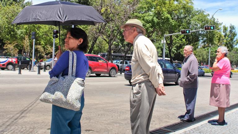 La ASF mencionó que el pago de las pensiones a personas que ya recibían una implicó recursos por 107 millones 400,900 pesos a cargo del programa Pensión para Adultos Mayores.