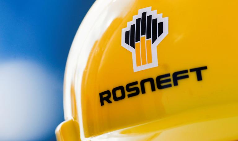 Rosneft no mencionó el nombre de la compañía a la que vendió sus negocios. Foto: Reuters.