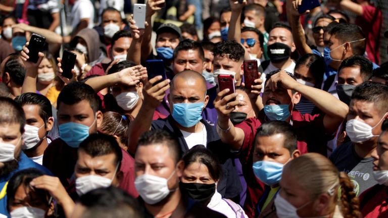 Lugares con mayor riesgo de transmisión del coronavirus. Foto: Reuters