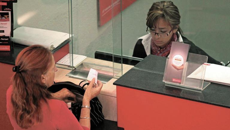 BANCO SANTANDER LANZA NUEVO CONSEPTO DE SUCURSALES "ESPACIOS SELECT" PARA CLIENTES PREMIER.