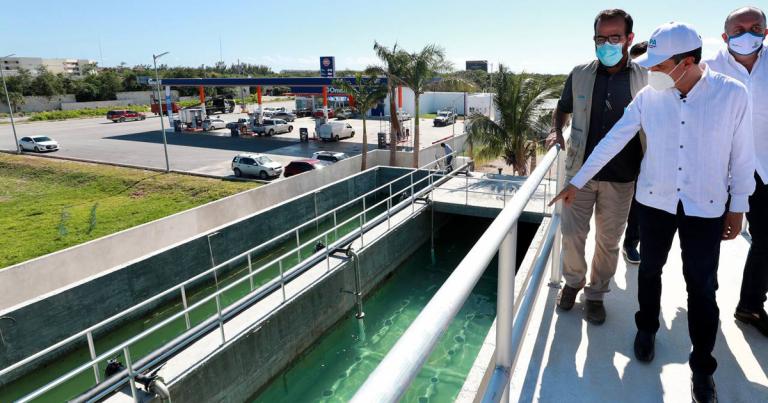 El jueves 22 de enero se inauguró en Akumal la Planta de Tratamiento de Aguas Residuales para 40 LPS con capacidad de atención de hasta 20,500 habitantes. Foto EE: Cortesía Twitter @CarlosJoaquin