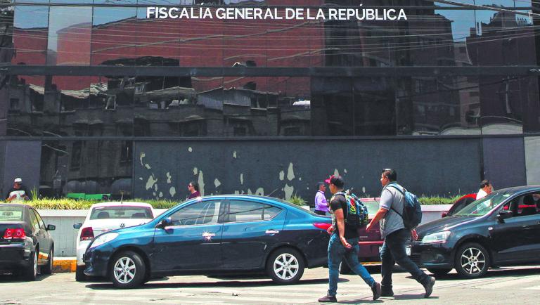 28052019. Fachada del edificio  de la Fiscalía General de la República ubicada en Dr. Lucio 135  esquina con Dr. Velasco. Col. Doctores. Foto: Rosario Servin