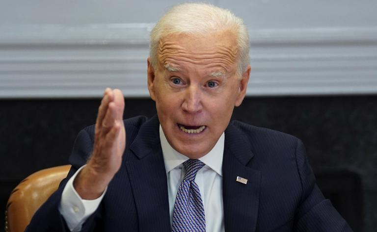 Los republicanos acusan a Biden de hablar de bipartidismo de los labios para afuera, pues planea apresurar el paquete de todos modos. Foto: Reuters