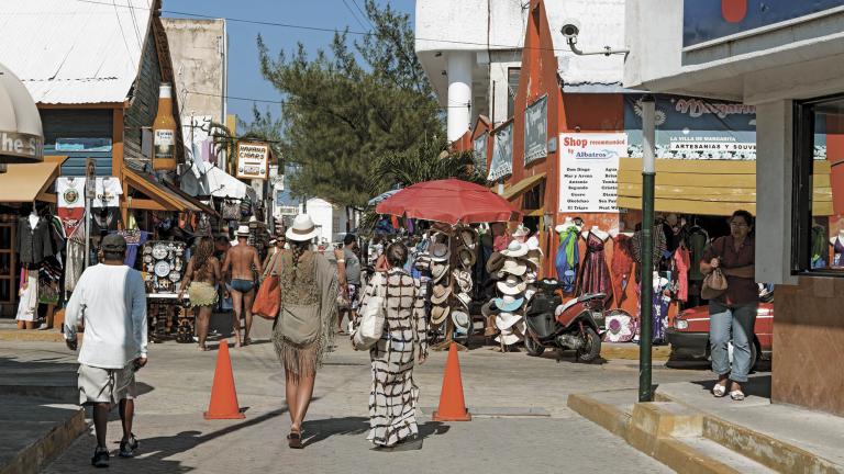 Isla,Mujeres,-,January,21:,Side,Streets,Full,Of,Colorful