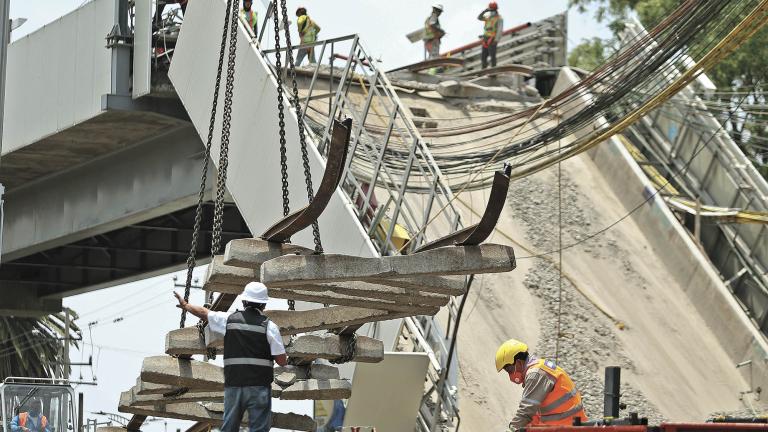 Samuel Capuano aclaró que a pesar de crear esta línea emergente del Metrobús no se afectarán a las otras siete líneas. Foto: Reuters