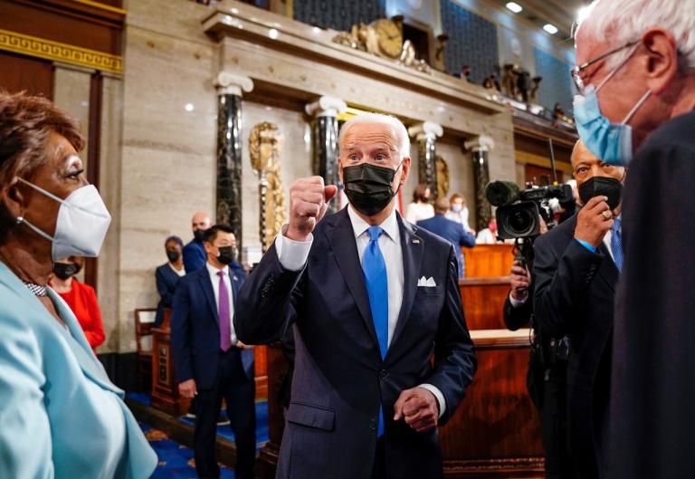 El presidente Joe Biden, después de pronunciar su primer discurso en una sesión conjunta del Congreso en la Cámara de Representantes, el 28 de abril. Foto: Reuters.