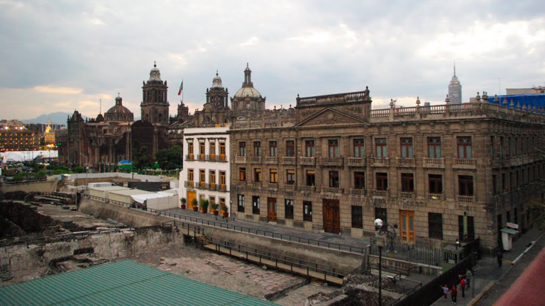 Templo Mayor y Casa del Márquez del Marqués del Apartado. Foto EE: Cortesía