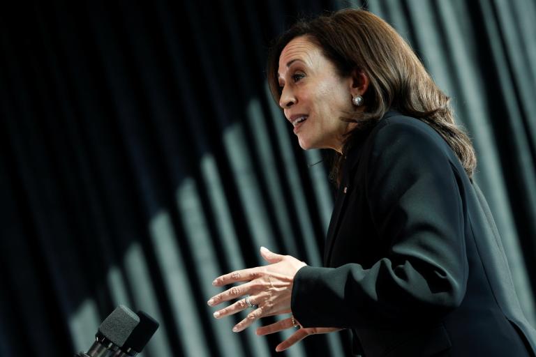 Kamala Harris en su visita a México. Foto: Reuters