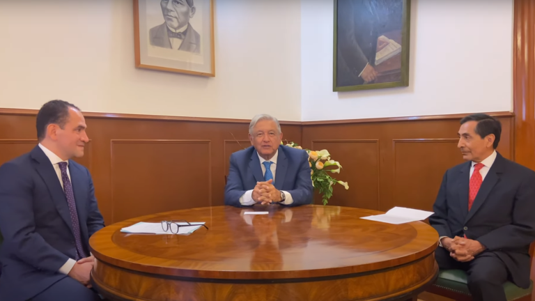 Arturo Herrera, Andrés Manuel López Obrador y Rogelio Ramírez de la O. 