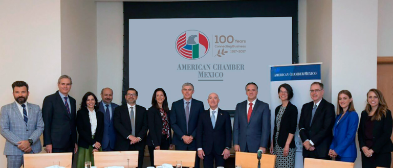 El secretario de Seguridad Nacional de Estados Unidos, Alejandro Mayorkas, se reunió la tarde del martes con socios de la American Chambers of Commerce México. Foto EE: Cortesía @AmChamMexico