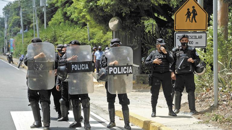 FILE PHOTO: Nicaragua orders arrest of opposition leader Cristiana Chamorro in Managua