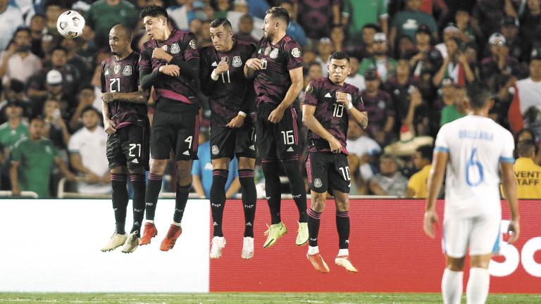 Soccer: CONCACAF Gold Cup Soccer-Mexico at El Salvador