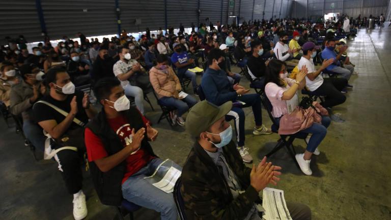 Jornada de vacunación en Iztacalco, Ciudad de México. Foto EE: Rosario Servin