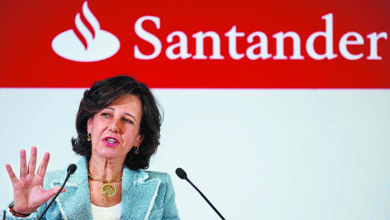 Spanish bank Santander's Executive Chairman Ana Botin gives a speech at the annual results presentation in Boadilla del Monte, outside Madrid, Spain, January 31, 2018. REUTERS/Juan Medina