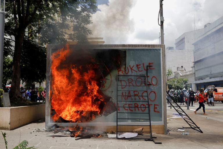 Salvadoreans protest against recent implementation of Bitcoin as legal tender